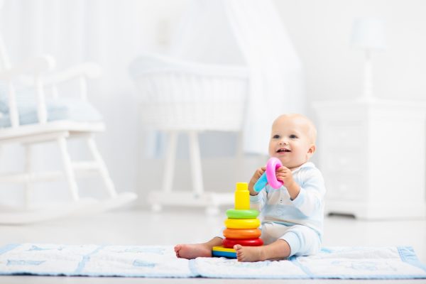 3 critères pour choisir le tapis d’éveil idéal pour votre bébé